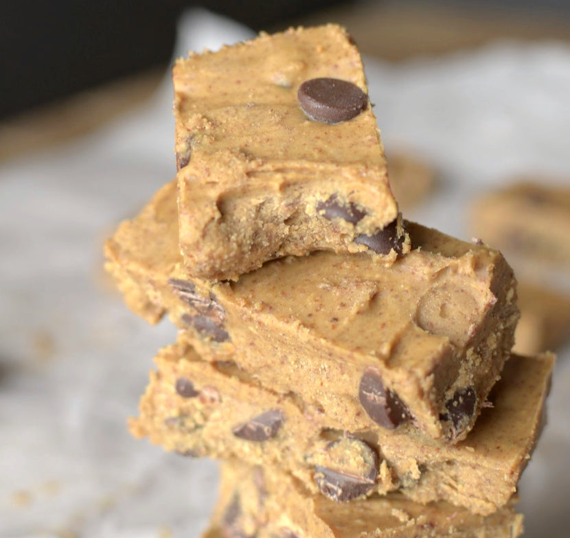 Protein-Packed Cookie Dough Freezer Fudge: Low-Carb & Decadent